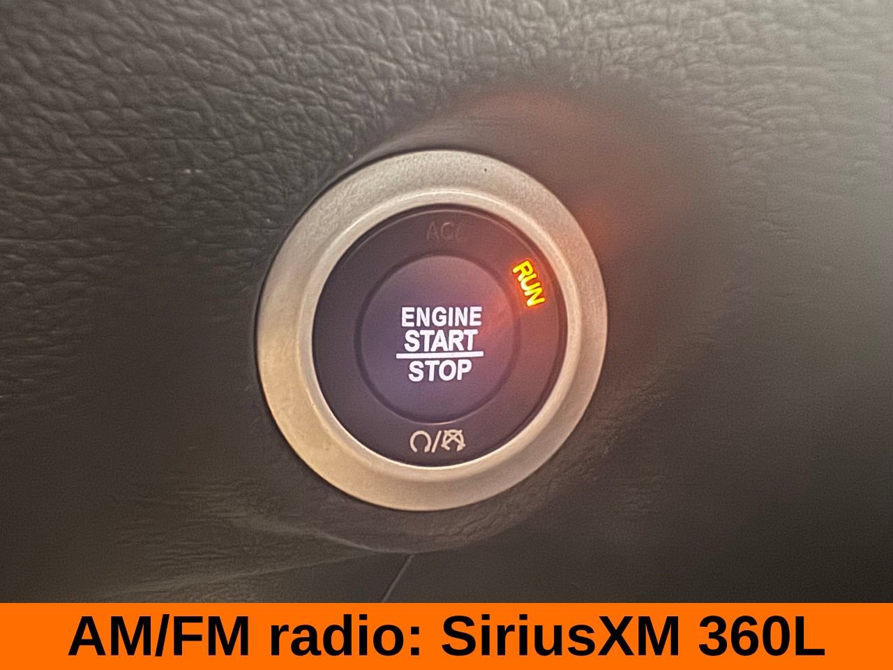 Used 2025 Chrysler Pacifica Limited FWD image 22