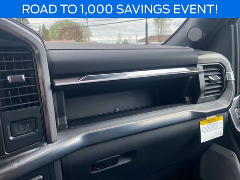 New 2025 Ford F150 Platinum w/ Equipment Group 702A High image 32