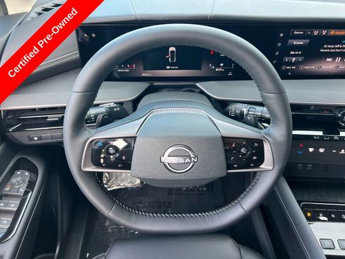 Certified 2025 Nissan Murano SV image 15