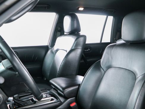 Used 2024 Nissan Armada SL w/ Midnight Edition Package AWD/4WD image 25