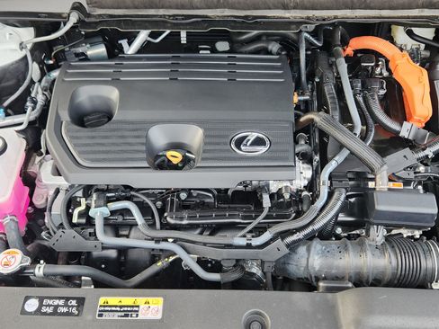 Certified 2025 Lexus RX 350 image 21