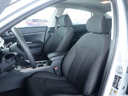 Used 2019 Kia Optima LX FWD image 16