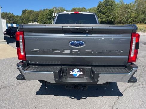 New 2026 Ford F350 Lariat w/ FX4 Off-Road Package image 7