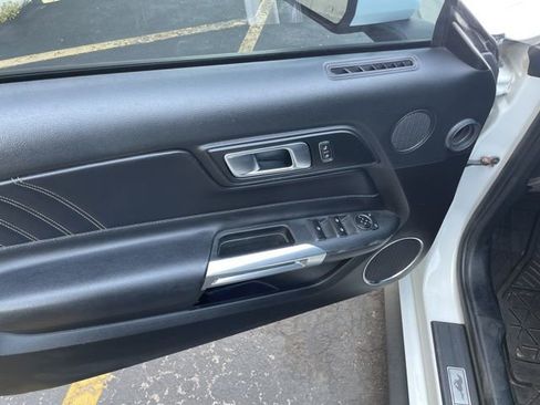 Used 2021 Ford Mustang Premium RWD image 20
