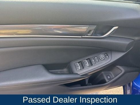 Used 2018 Honda Accord Sport image 13
