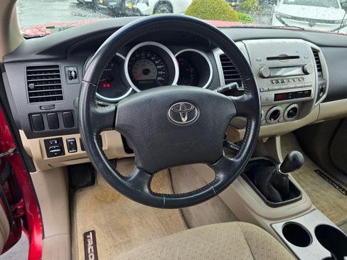 Used 2006 Toyota Tacoma 2WD Access Cab image 12