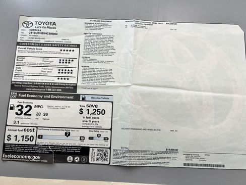 Used 2017 Toyota Corolla L w/ Carpet Mat Package (TMS) FWD image 30