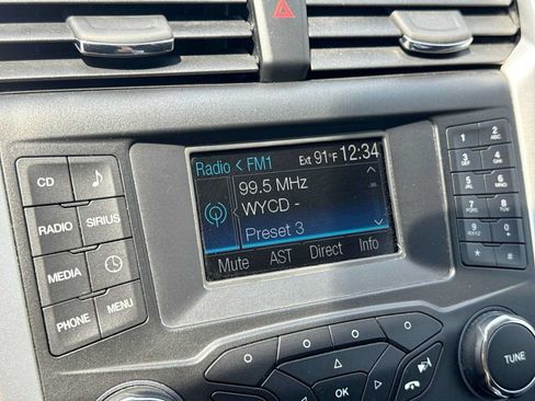 Used 2013 Ford Fusion SE FWD image 26
