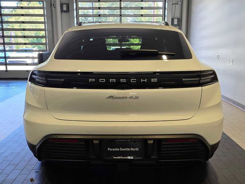 New 2025 Porsche Macan 4S Electric image 6