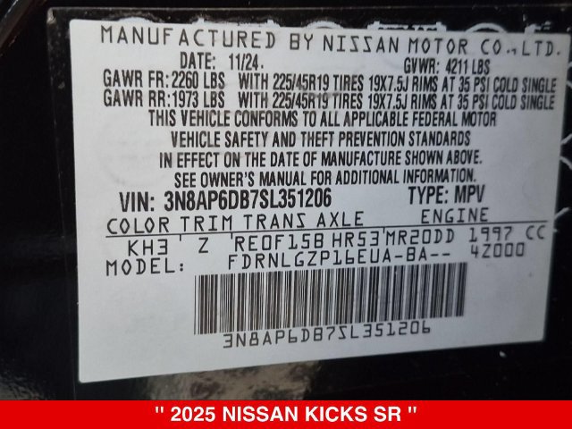 Certified 2025 Nissan Kicks SR AWD/4WD image 39