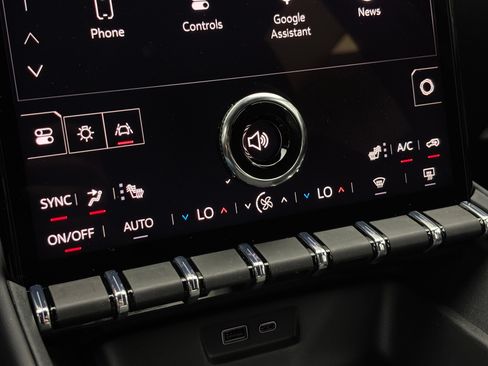 New 2027 GMC Terrain Elevation w/ Elevation Premium Package FWD image 27