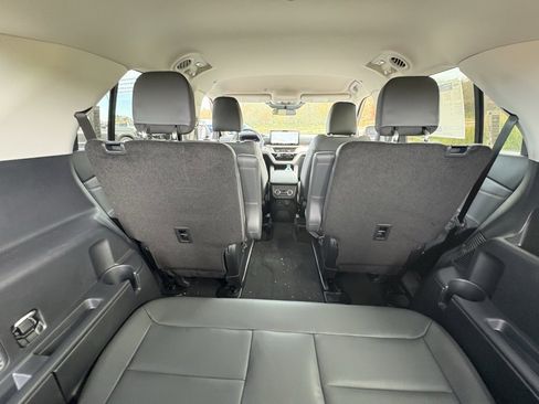 New 2026 Ford Explorer Active w/ Active Comfort Package image 20