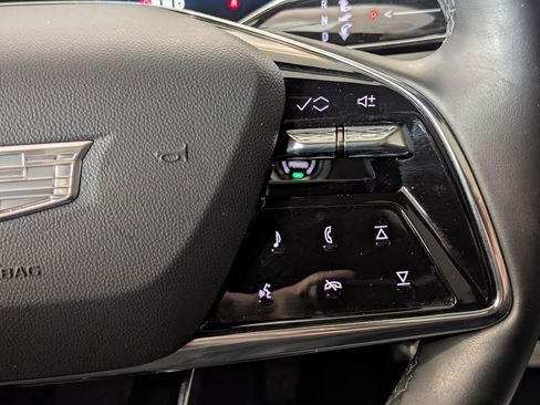 Used 2024 Cadillac Lyriq Luxury w/ LPO, Floor Liner Package image 41