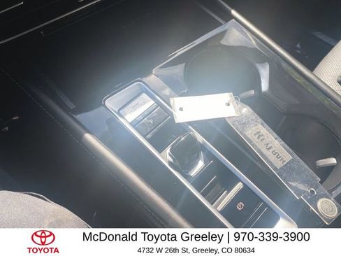 Used 2024 Volkswagen Atlas Cross Sport SE AWD/4WD image 20