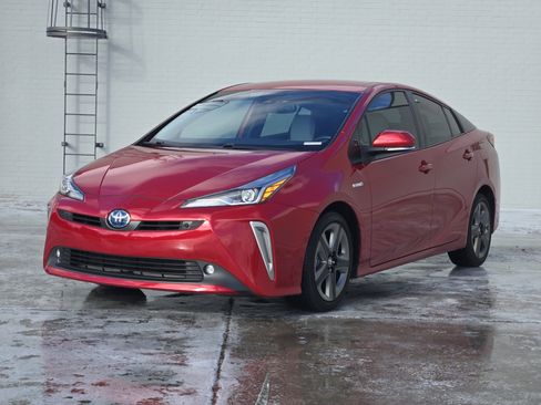 Used 2022 Toyota Prius Limited image 4