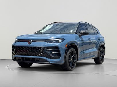 New 2026 Volkswagen Tiguan SE R-Line