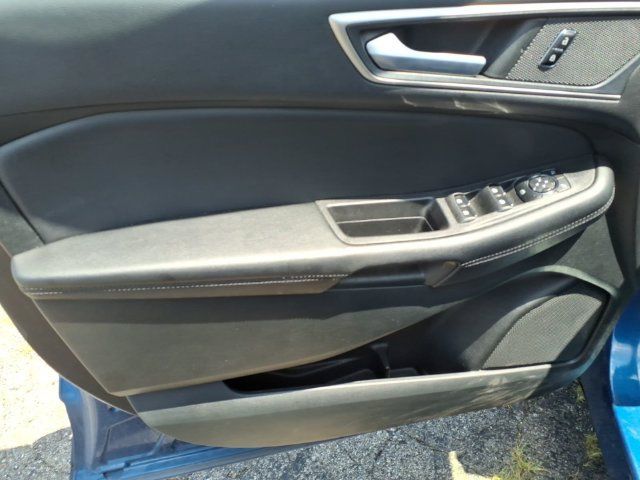 Used 2023 Ford Edge SEL w/ Convenience Package AWD/4WD image 11