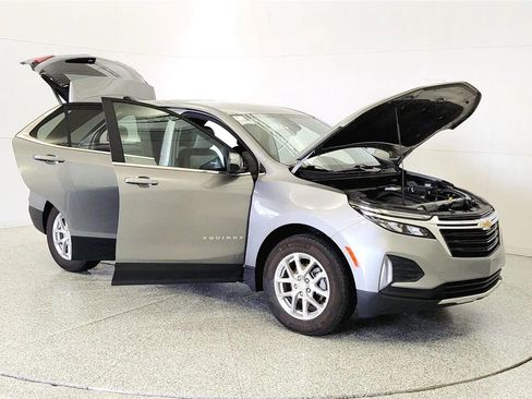 Used 2024 Chevrolet Equinox LT w/ LPO, Floor Liner Package image 9