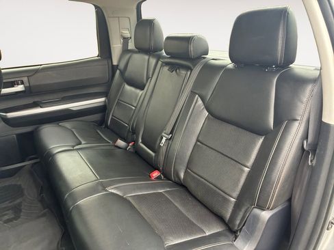 Used 2017 Toyota Tundra SR5 w/ SR5 Upgrade Package image 13