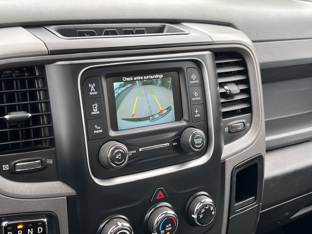 Used 2018 RAM 1500 Express RWD image 26