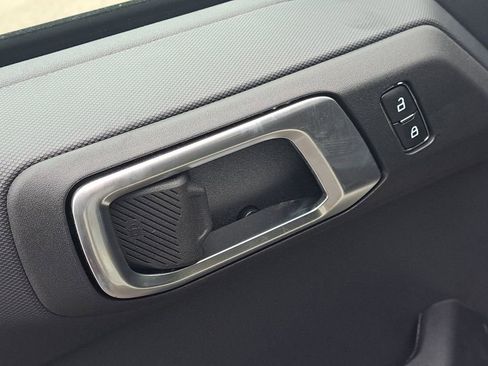 New 2025 Ford Bronco Big Bend w/ Black Diamond Package image 19