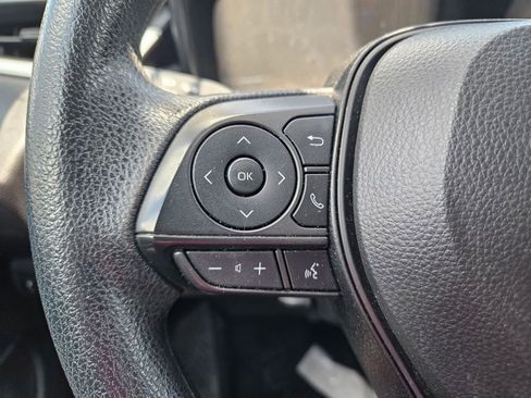 Used 2024 Toyota Corolla LE FWD image 19