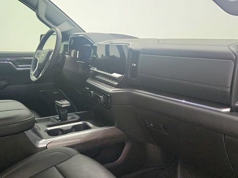 Certified 2024 Chevrolet Silverado 1500 LTZ w/ LTZ Premium Texas Edition AWD/4WD image 23