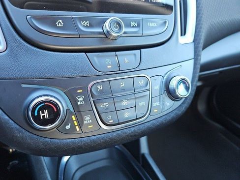 Used 2023 Chevrolet Malibu LT image 25