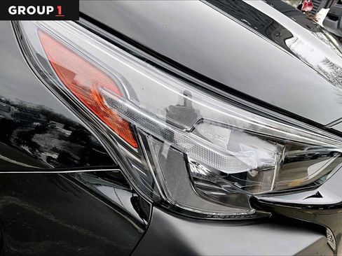 Used 2023 Subaru Outback Touring image 28