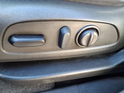 Used 2022 Chevrolet Equinox LT image 9