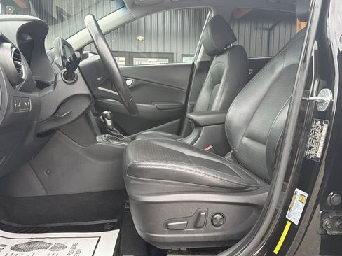 Used 2019 Hyundai Kona Limited FWD image 9