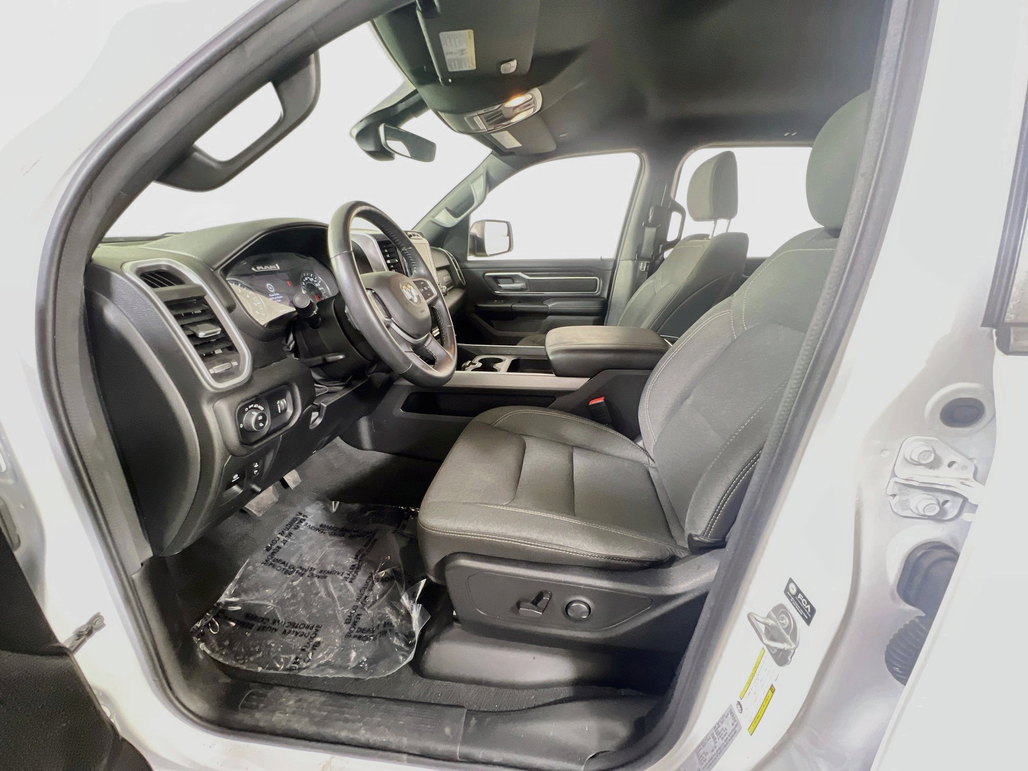 Used 2023 RAM 1500 Big Horn AWD/4WD image 21