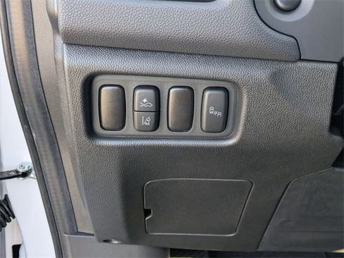 New 2025 Mitsubishi Outlander Sport SE image 15