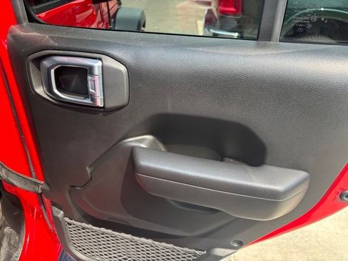 Used 2021 Jeep Wrangler Unlimited Sport AWD/4WD image 19