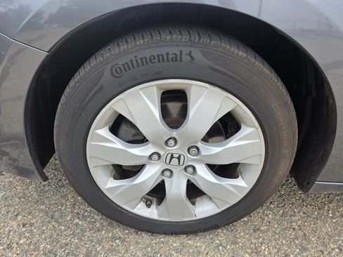 Used 2009 Honda Accord EX image 41