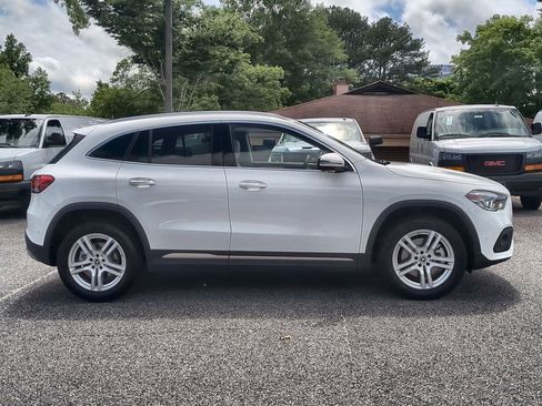 Used 2023 Mercedes-Benz GLA 250 image 9