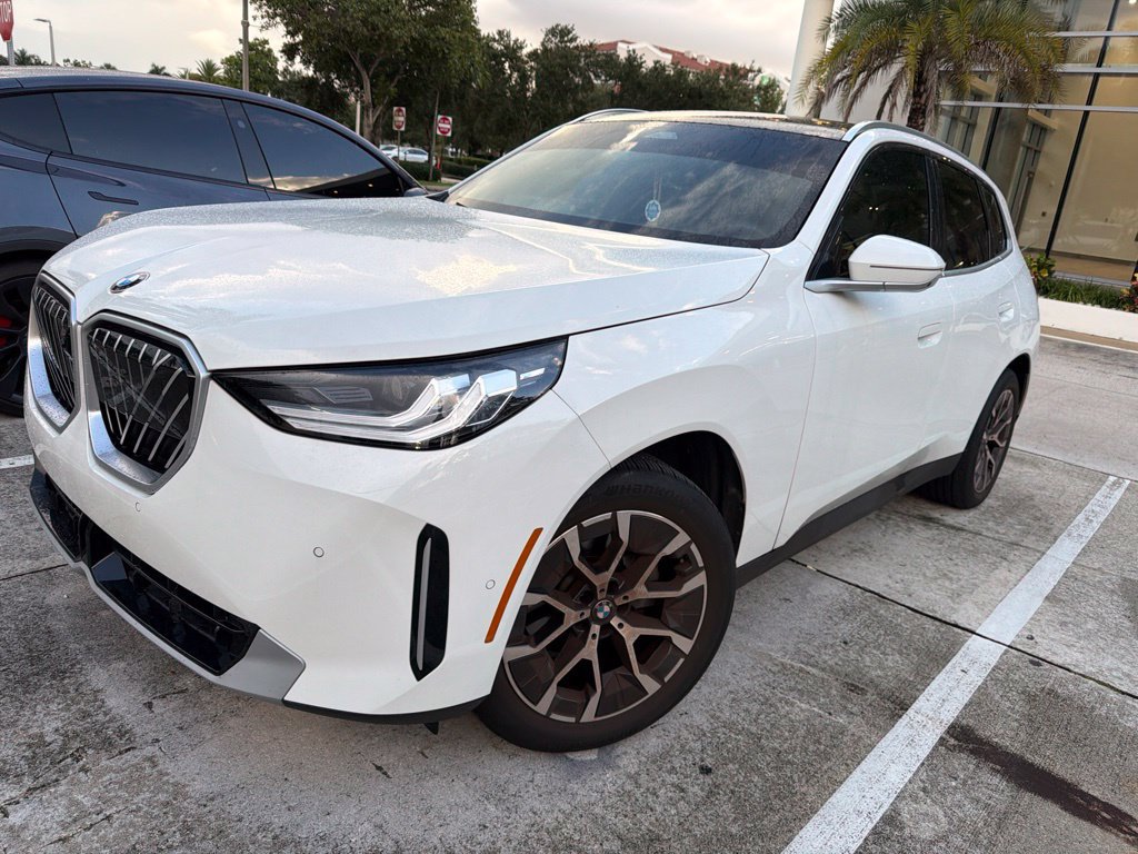 Certified 2025 BMW X3 xDrive30i w/ Premium Package AWD/4WD image 1