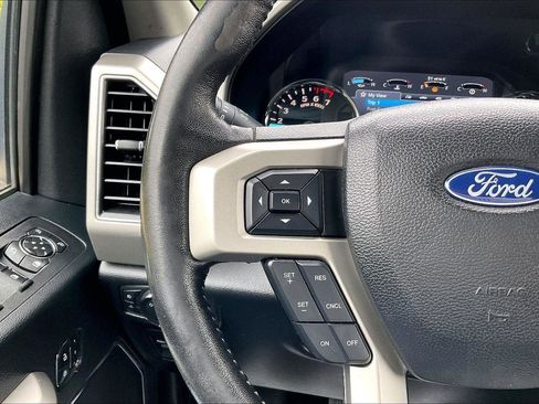 Used 2019 Ford F150 Lariat w/ Max Trailer Tow Package AWD/4WD image 20