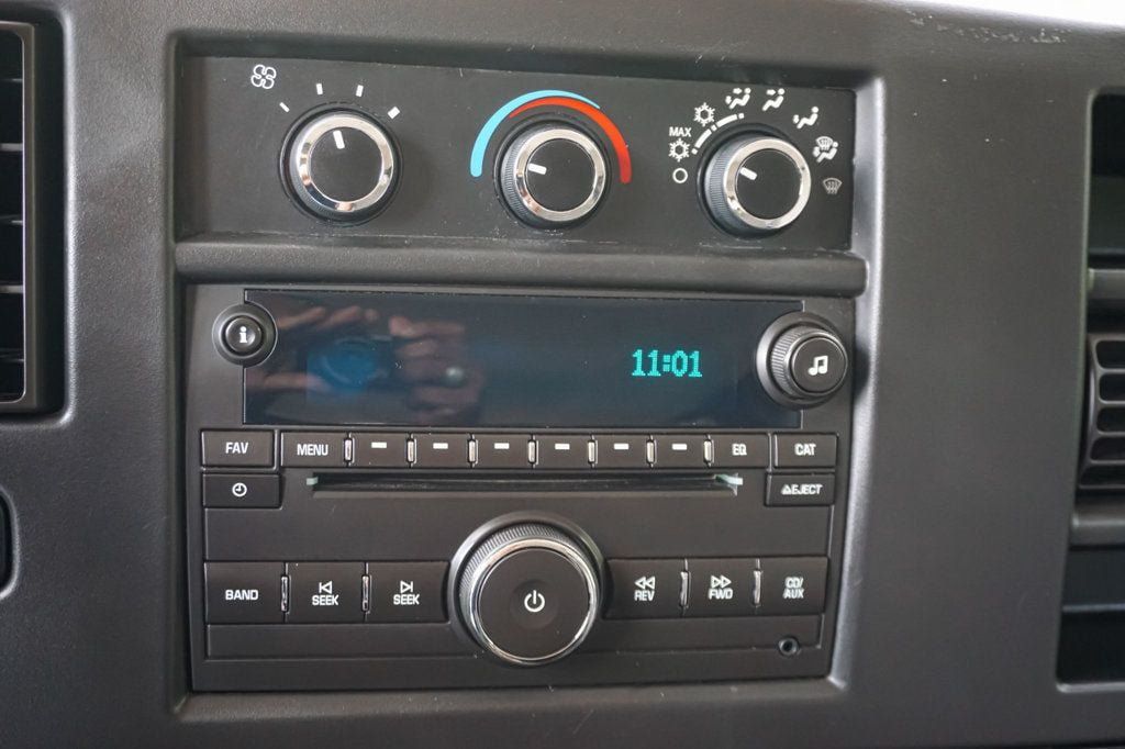 Used 2017 Chevrolet Express 3500 LT w/ LT Preferred Equipment Group RWD image 19