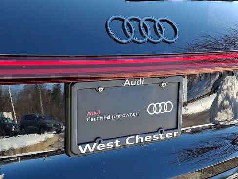 Used 2025 Audi SQ5 Premium Plus image 31