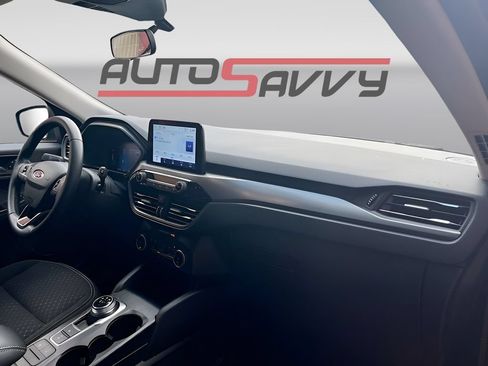 Used 2024 Ford Escape Active FWD image 27