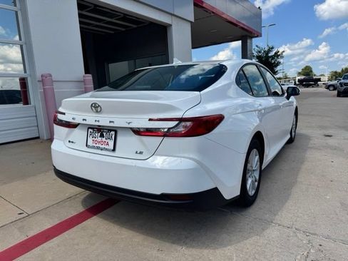 Used 2025 Toyota Camry LE FWD image 7
