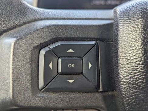 Used 2017 Ford F550 2WD Regular Cab Super Duty image 20