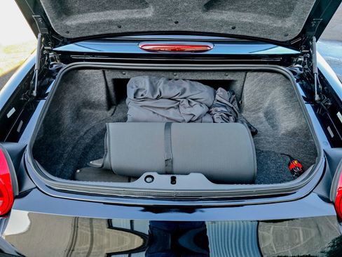 Used 2002 Ford Thunderbird LIMITED image 43