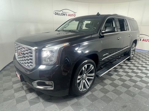 Used 2018 GMC Yukon XL Denali w/ Denali Ultimate Package image 2