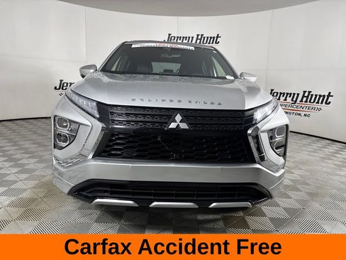 Used 2024 Mitsubishi Eclipse Cross SEL AWD/4WD image 3