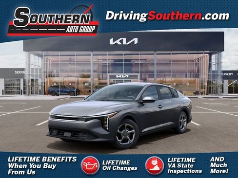 New 2026 Kia K4 LXS FWD image 1