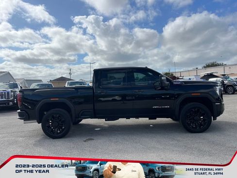 New 2026 GMC Sierra 2500 AT4 w/ AT4 Preferred Package image 8