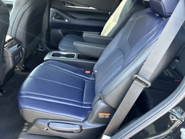 Certified 2026 INFINITI QX60 Sport w/ Dark Cargo Package AWD/4WD image 18
