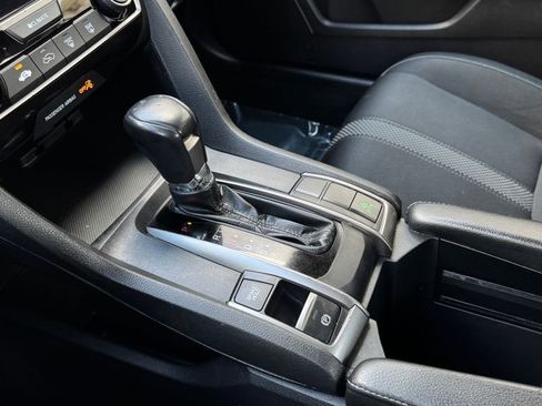 Used 2021 Honda Civic Sport image 12